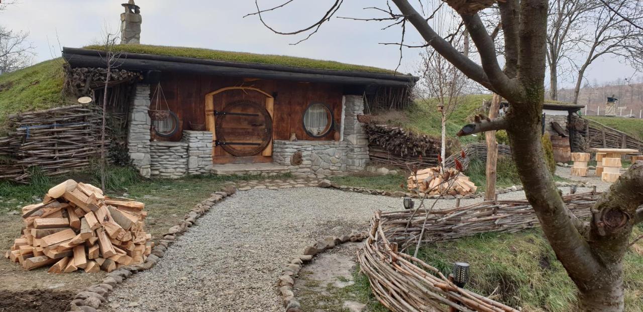 Valea Celor Doisprezece Hotel Piriu Dobreni Bagian luar foto